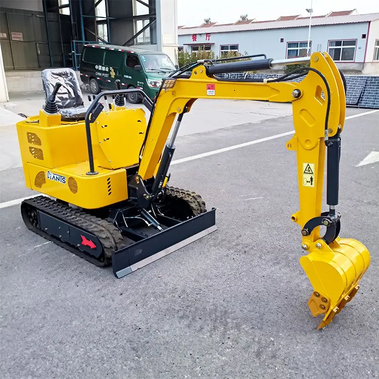 Minikoparka do użytku domowego z gumową gąsienicą